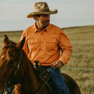 Duluth Trading Mens Button Down Shirt Large Orange long Sleeve